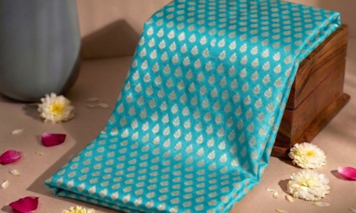 Leaf Booti Golden Zari on Sky Blue Pure Banarasi Silk