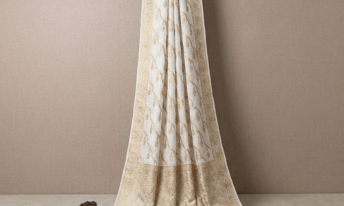 Dyeable Lehariya Jaal Jaquard Crepe Saree with Heavy Pallu